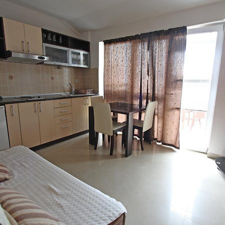 Apartmani Irena Petrovac Екстериор снимка