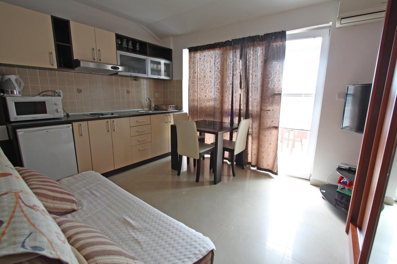 Apartmani Irena Petrovac Екстериор снимка