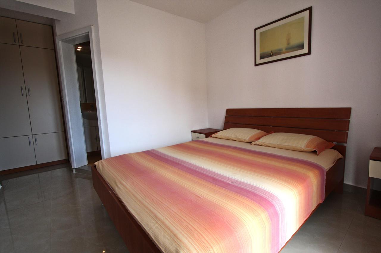 Apartmani Irena Petrovac Екстериор снимка